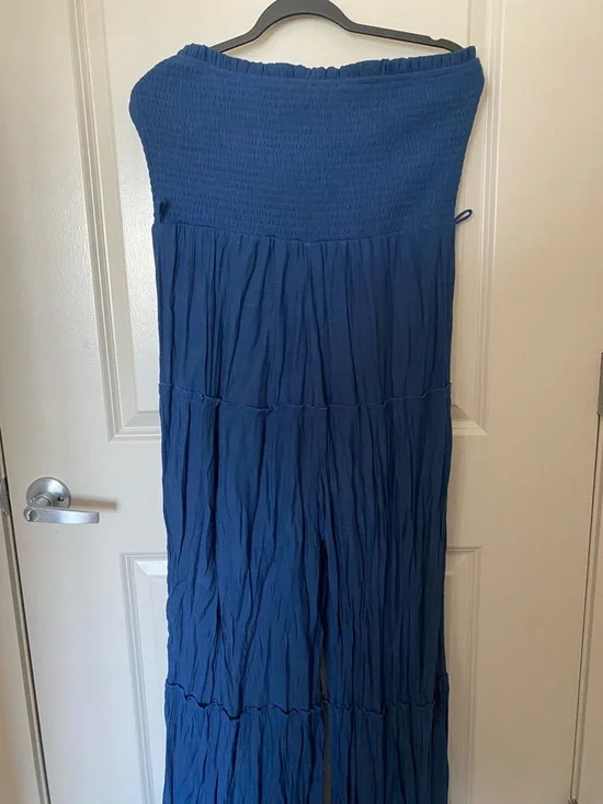 Love Tree Crinkled Smocked Bodice Wide-Leg Jumpsuit in Blue - Picture 3 of 3
